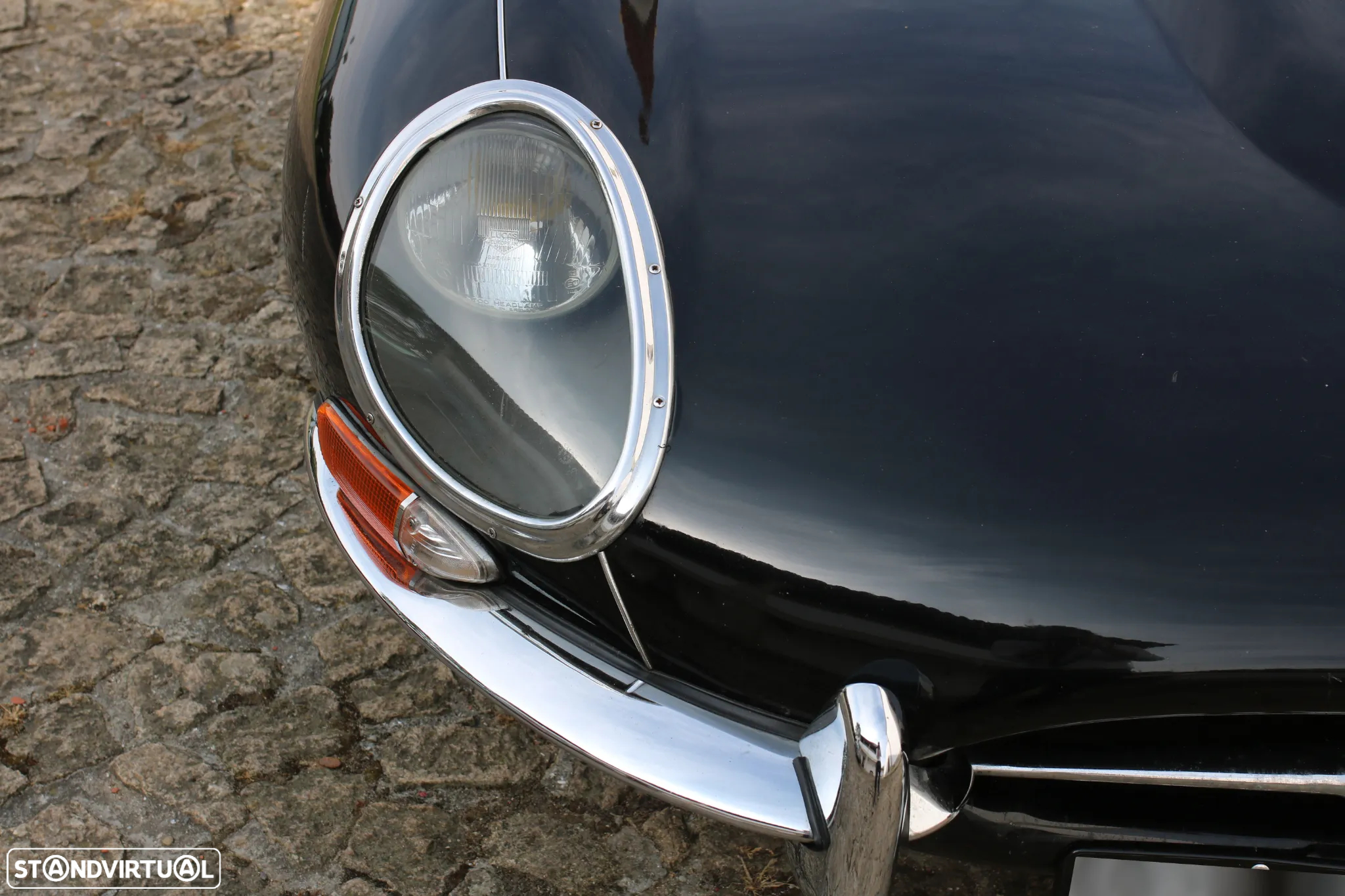 Jaguar E-Type - 5