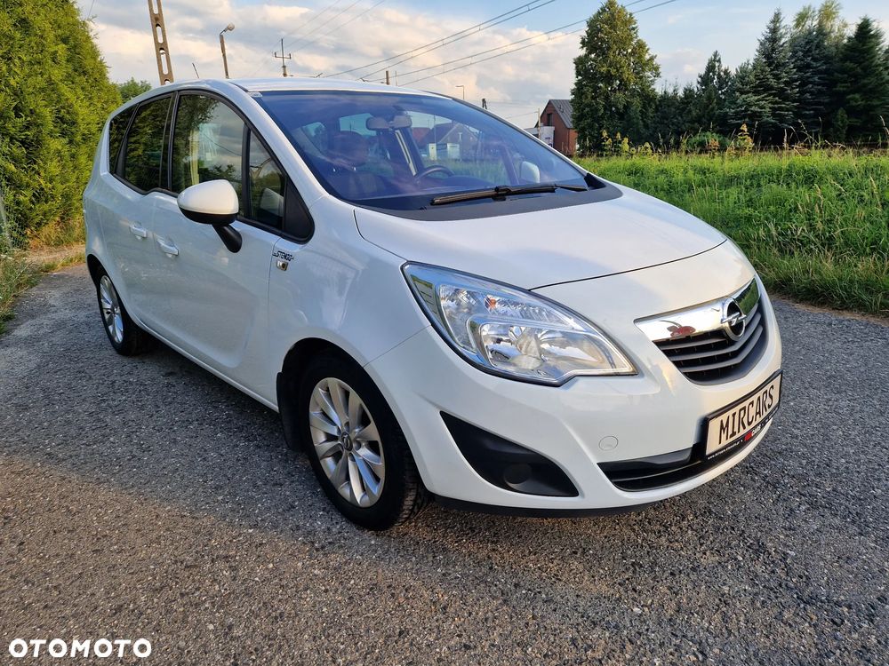 Opel Meriva 1.4 T Design Edition