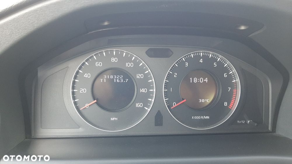 Volvo XC 70 - 7