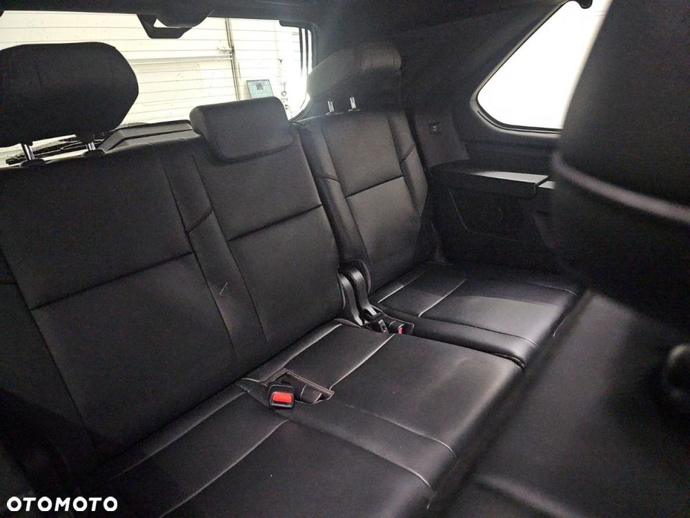 Toyota Sequoia - 17