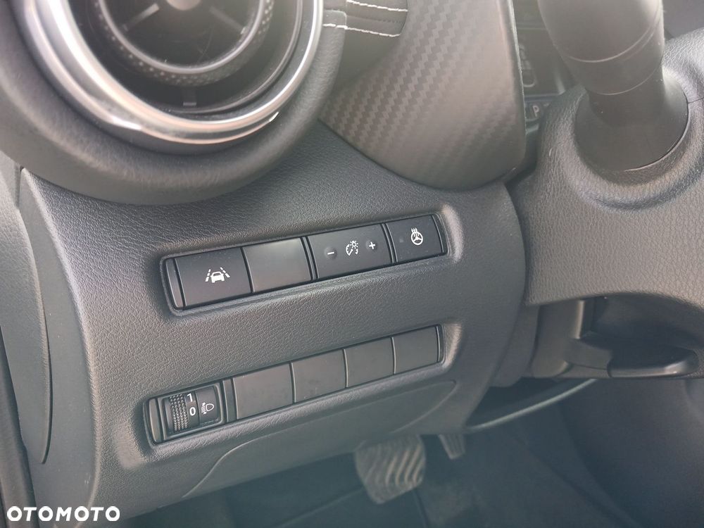 Nissan Juke 1.6 Hybrid N-Connecta AMT - 21