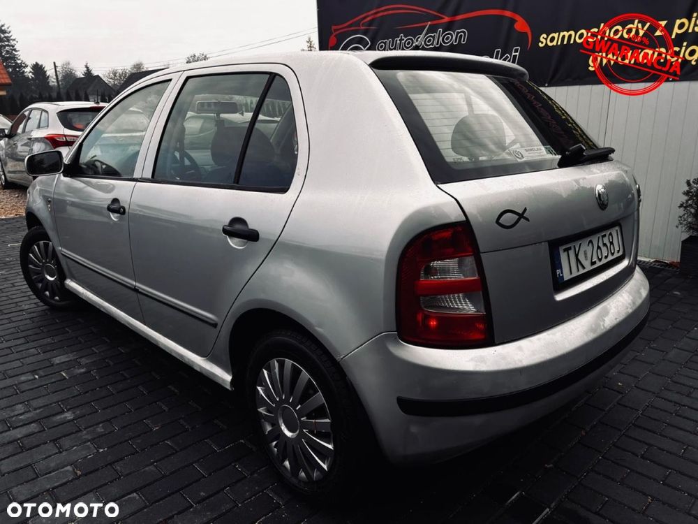 Skoda Fabia - 11