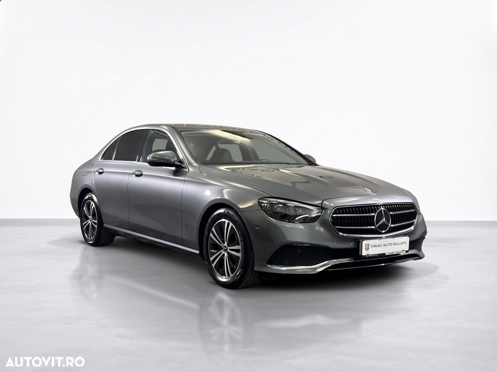 Mercedes-Benz E - 8