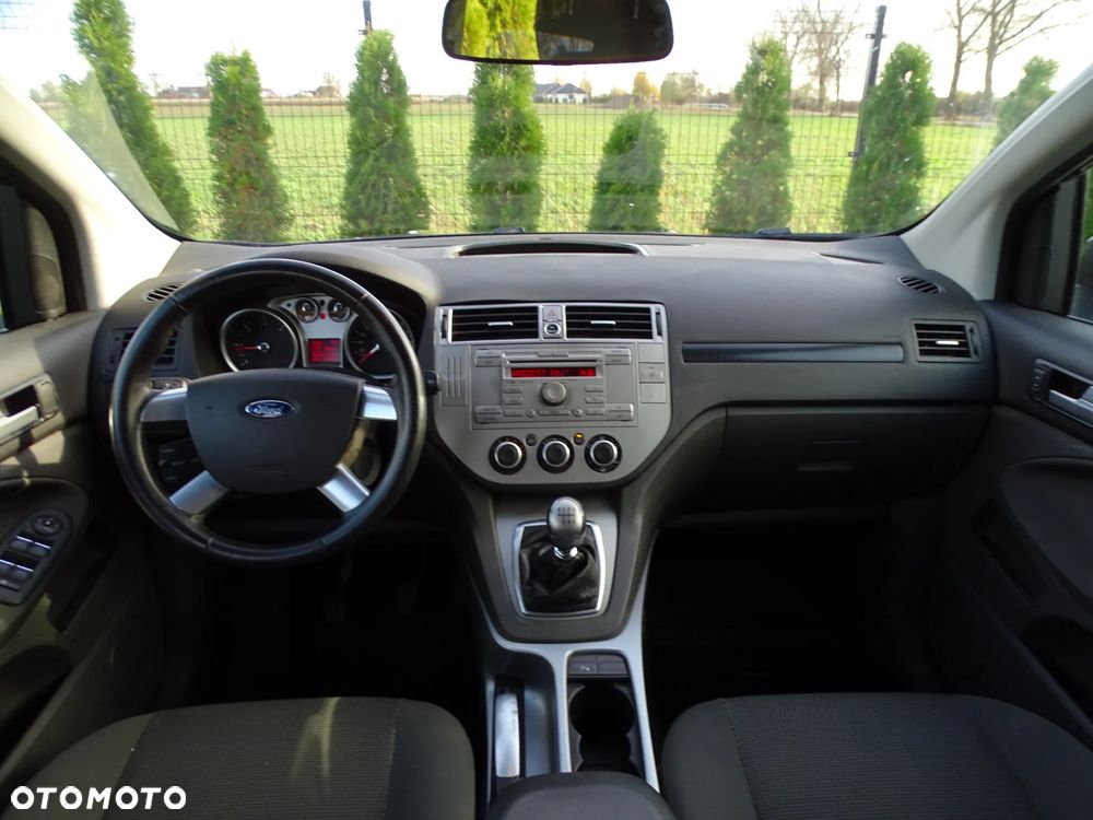 Ford Kuga 2.0 TDCi Titanium - 5