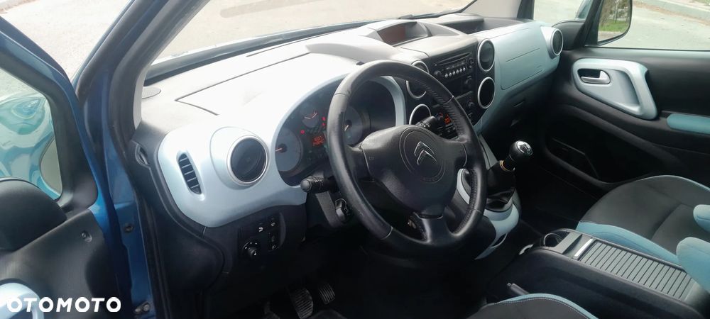 Citroën Berlingo Multispace HDi 90 FAP Tendance - 17