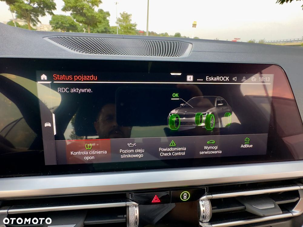 BMW Seria 3 318d Sport Line - 28