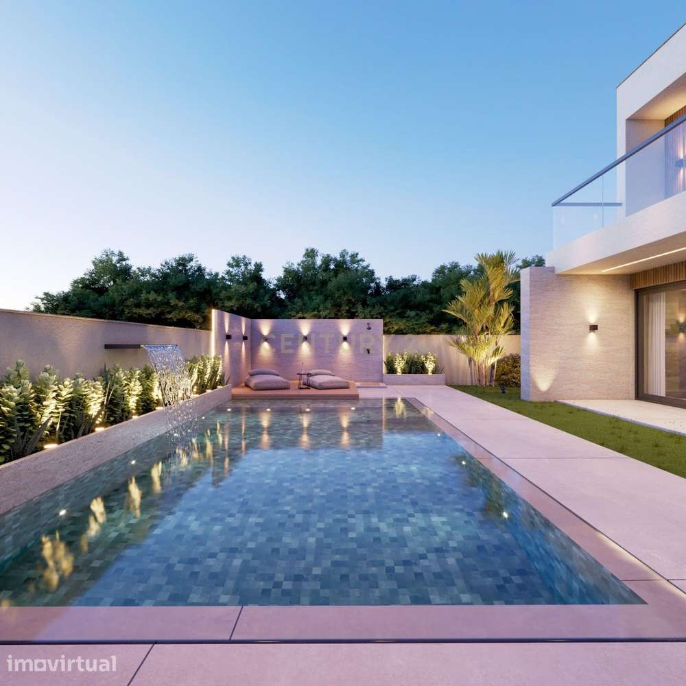 Moradia T4 Independente Moderna com Piscina em Setúbal - Grande imagem: 2/12