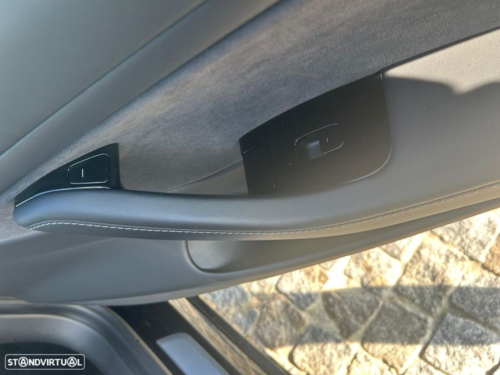 Tesla Model 3 Performance Dual Motor AWD - 22