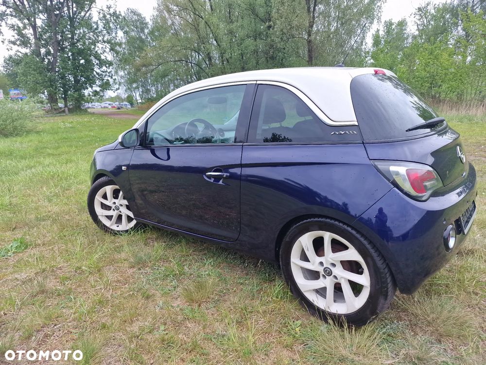 Opel Adam 1.2 Black Jack S&S - 23