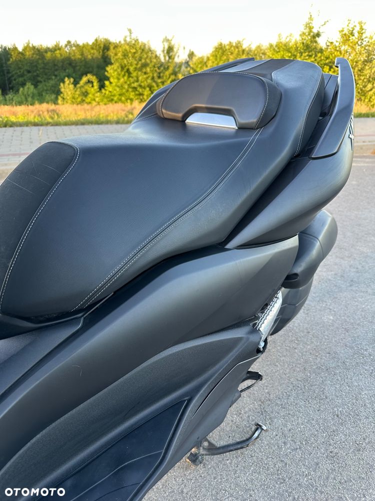 Yamaha X-max - 19