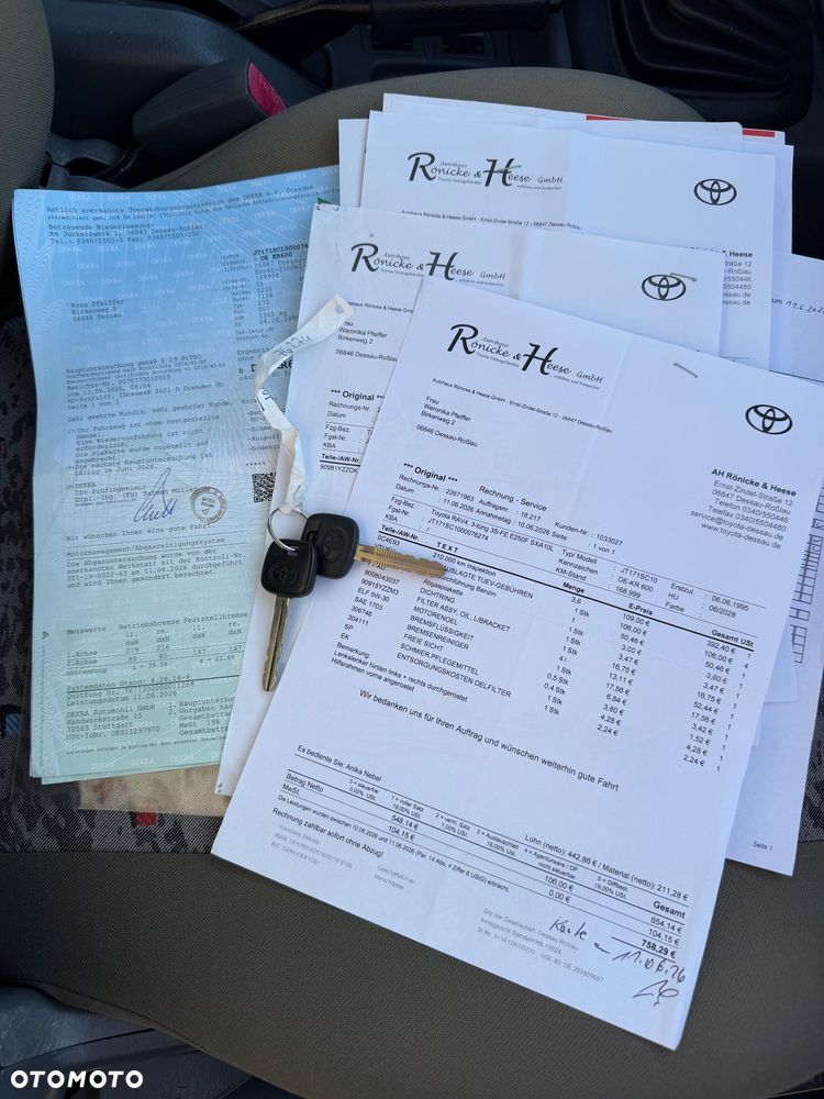 Toyota RAV4 2.0 - 29