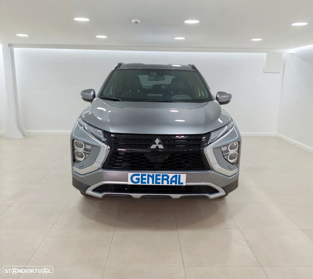 Mitsubishi Eclipse 2.4 PHEV eMotion — fotografia 2