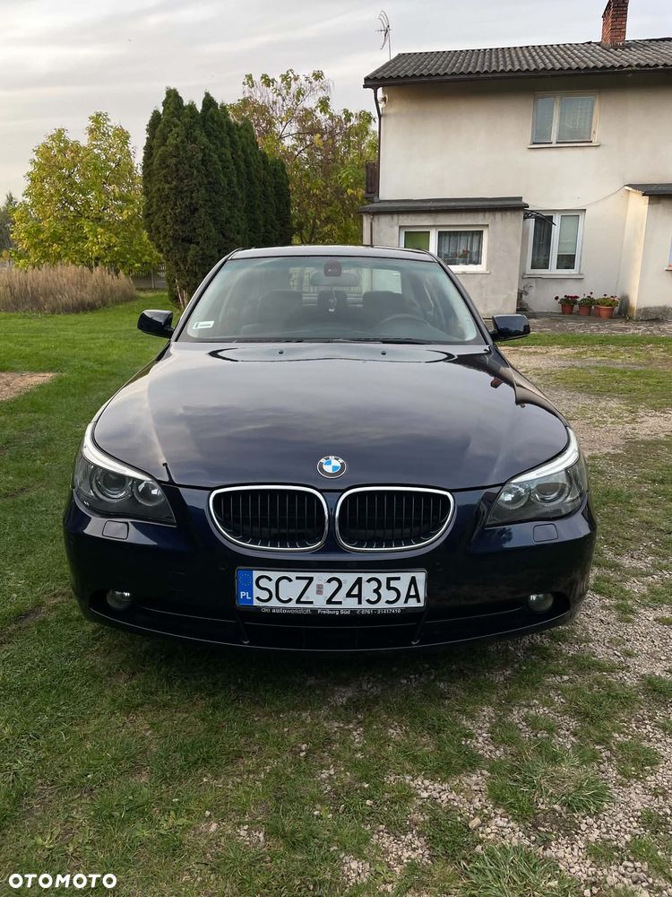 BMW Seria 5 520i - 2