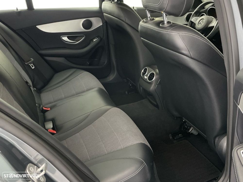 Mercedes-Benz C 350 e - 25