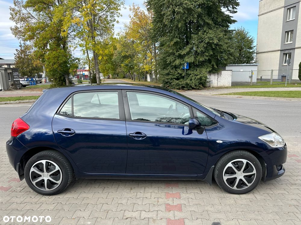 Toyota Auris 1.6 VVT-i Luna - 11