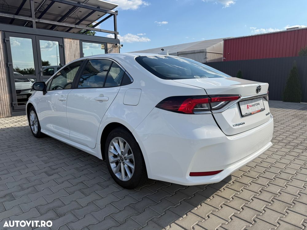 Toyota Corolla 1.8 Business Edition - 7