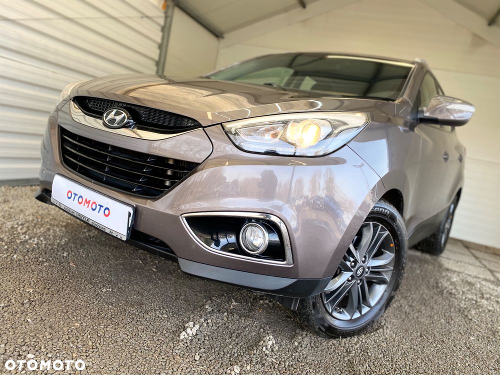 Hyundai ix35 2.0 CRDi 4WD Automatik Fifa World Cup Gold Edition - 38