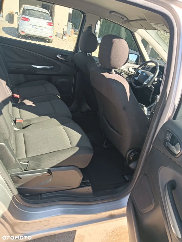 Ford S-Max 2.0 TDCi Ambiente - 16