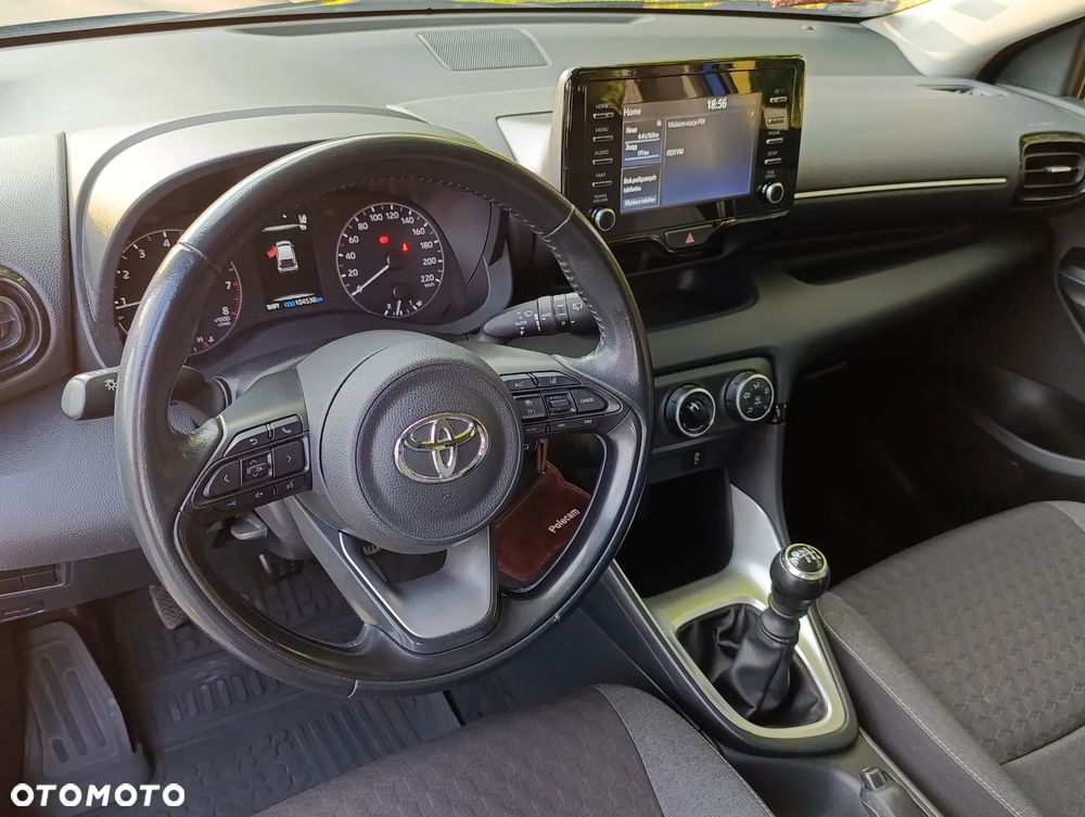 Toyota Yaris 1.5 Comfort - 6