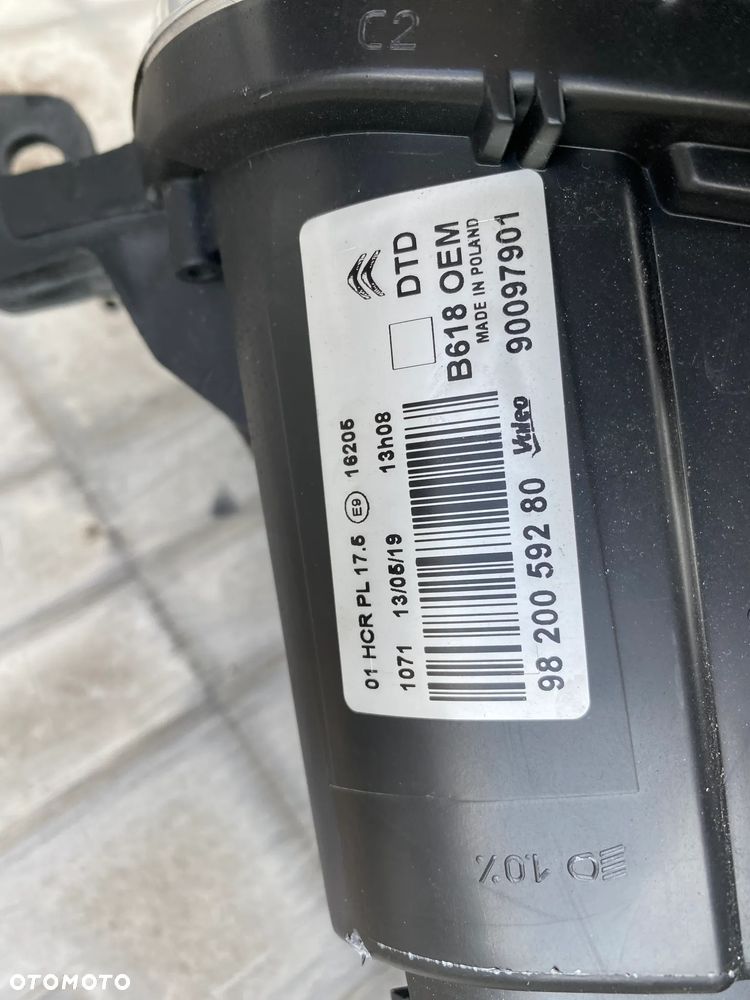 lampy citroen c3 III przed liftem komplet eu całe - 8