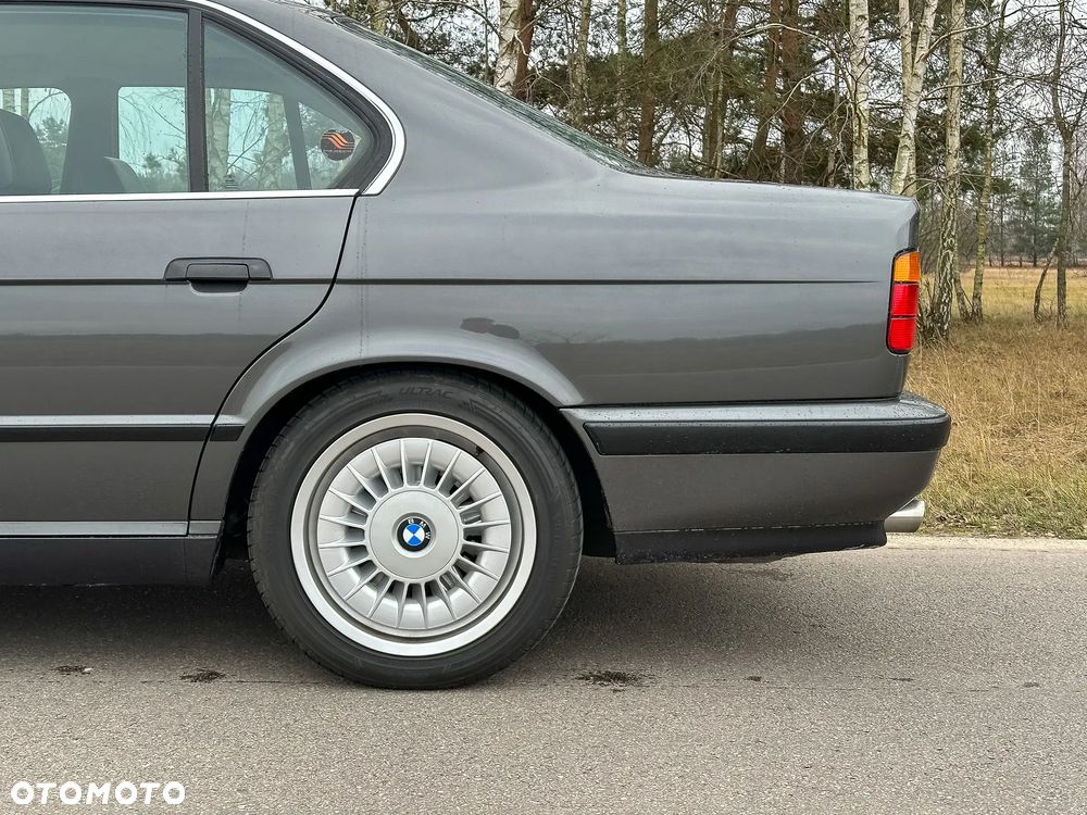 BMW M5 Standard - 12