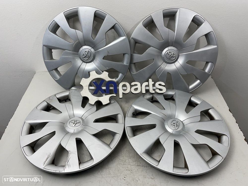 Tampões das jantes 15 TOYOTA YARIS (P13) 09.11 - 1