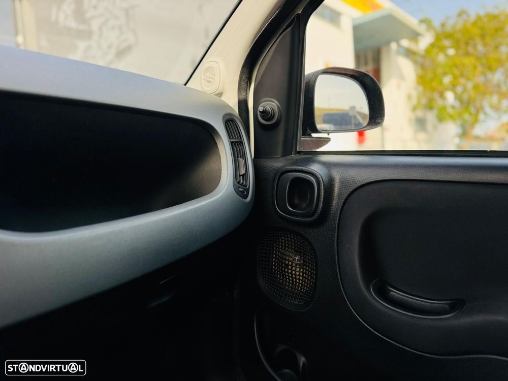 Fiat Panda 1.0 Hybrid City Life - 30