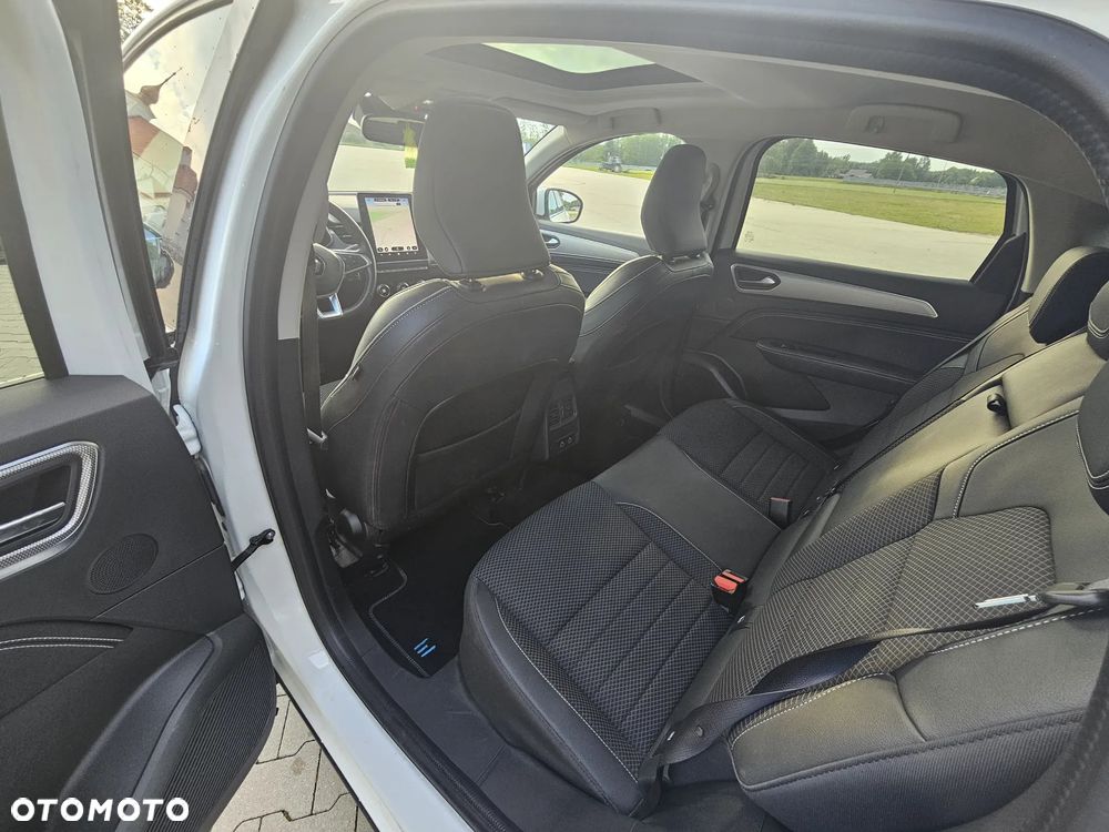 Renault Arkana 1.6 E-TECH Intens MMT - 2