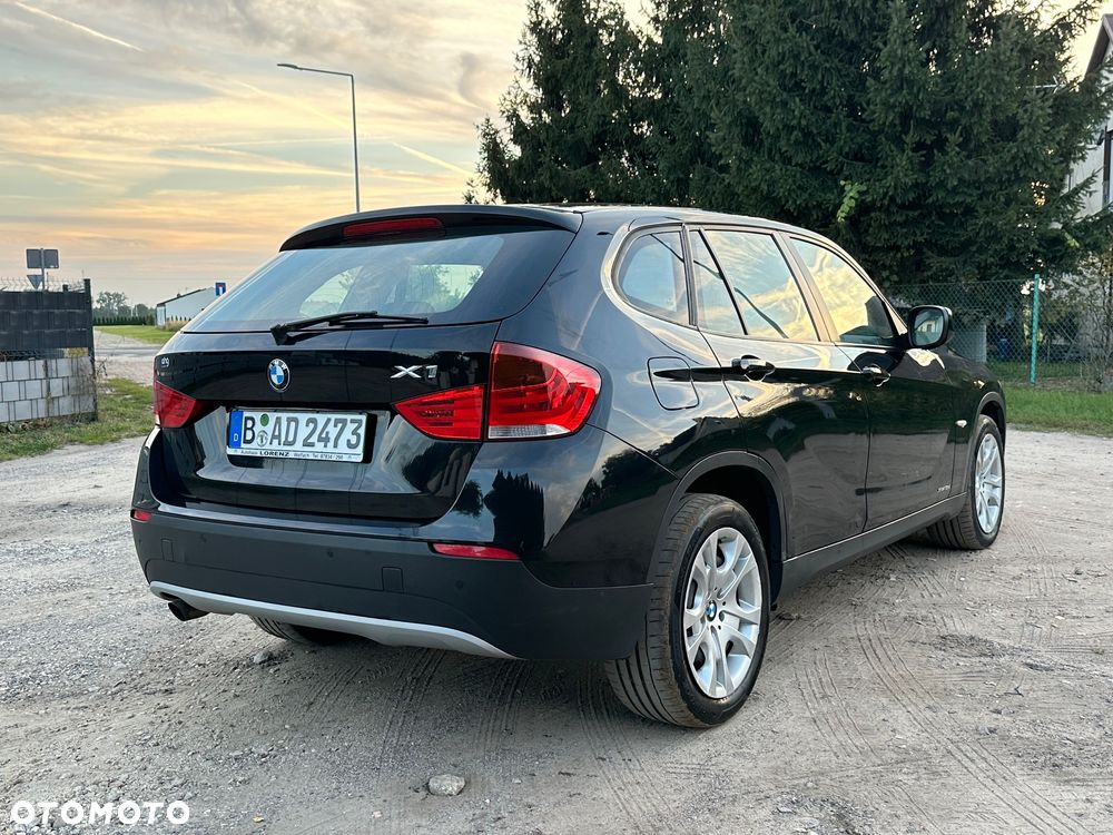 BMW X1 xDrive18d xLine - 9