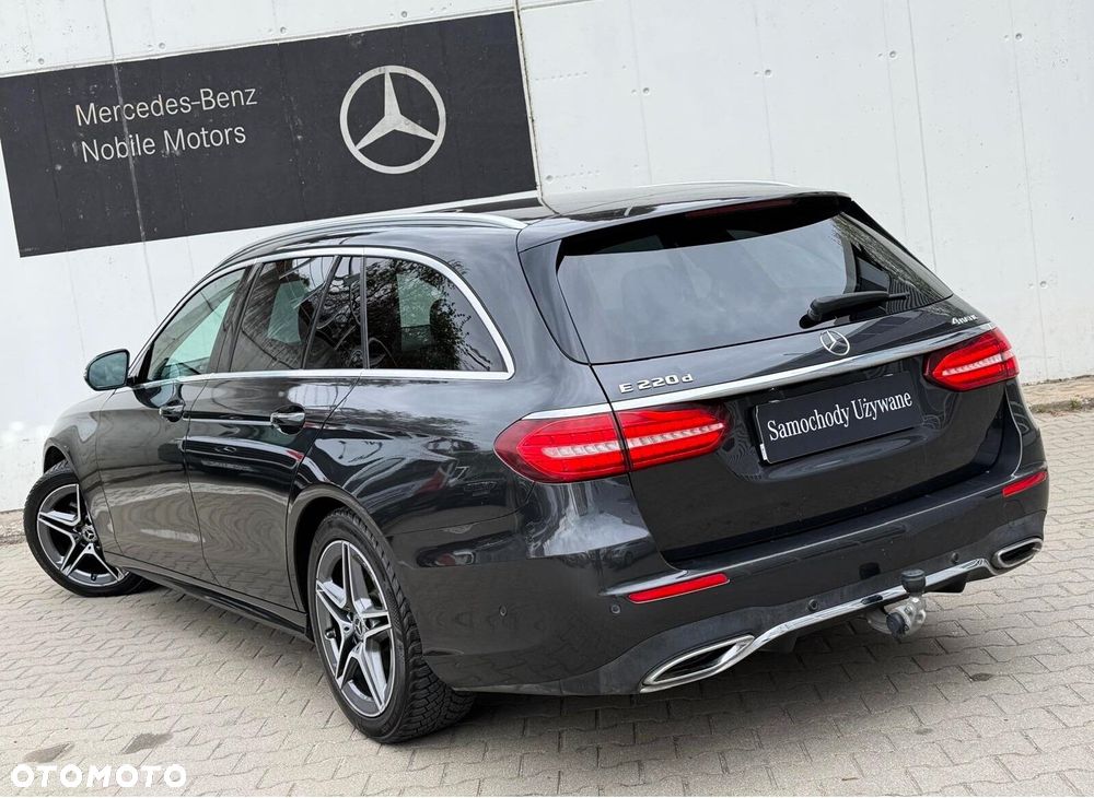 Mercedes-Benz Klasa E 220 d 4-Matic AMG/Avantgarde - 4