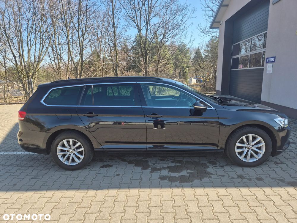 Volkswagen Passat 2.0 TDI (BlueMotion Technology) Comfortline - 8