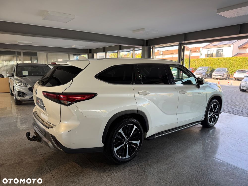 Toyota Highlander 2.5 Hybrid Executive - 17