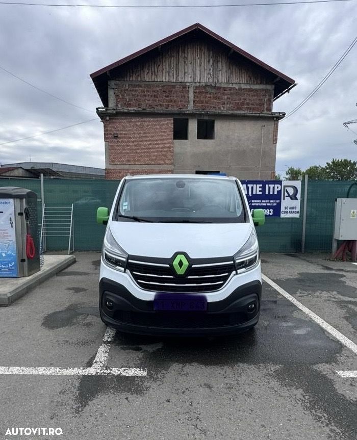 Renault Trafic - 2