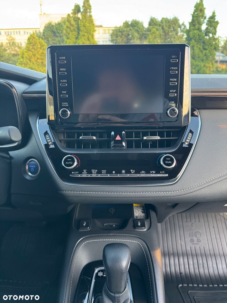 Toyota Corolla 1.8 Hybrid Trek - 19