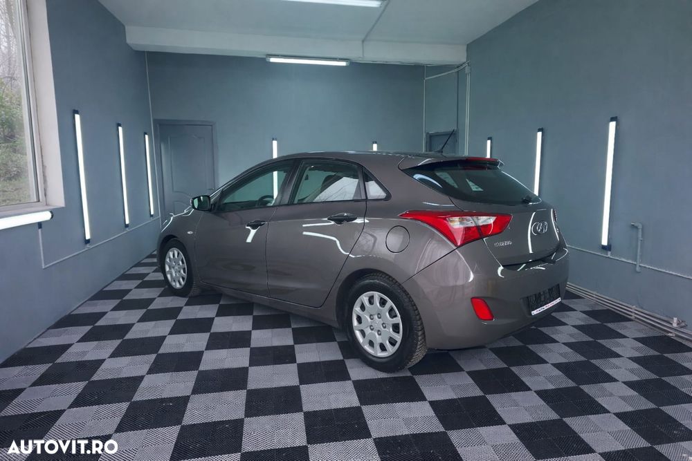 Hyundai i30 1.4 MPi Comfort+ - 4