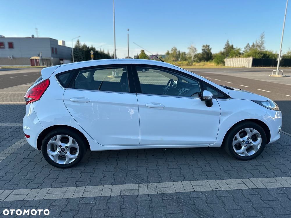 Ford Fiesta 1.25 Trend EU5 - 6