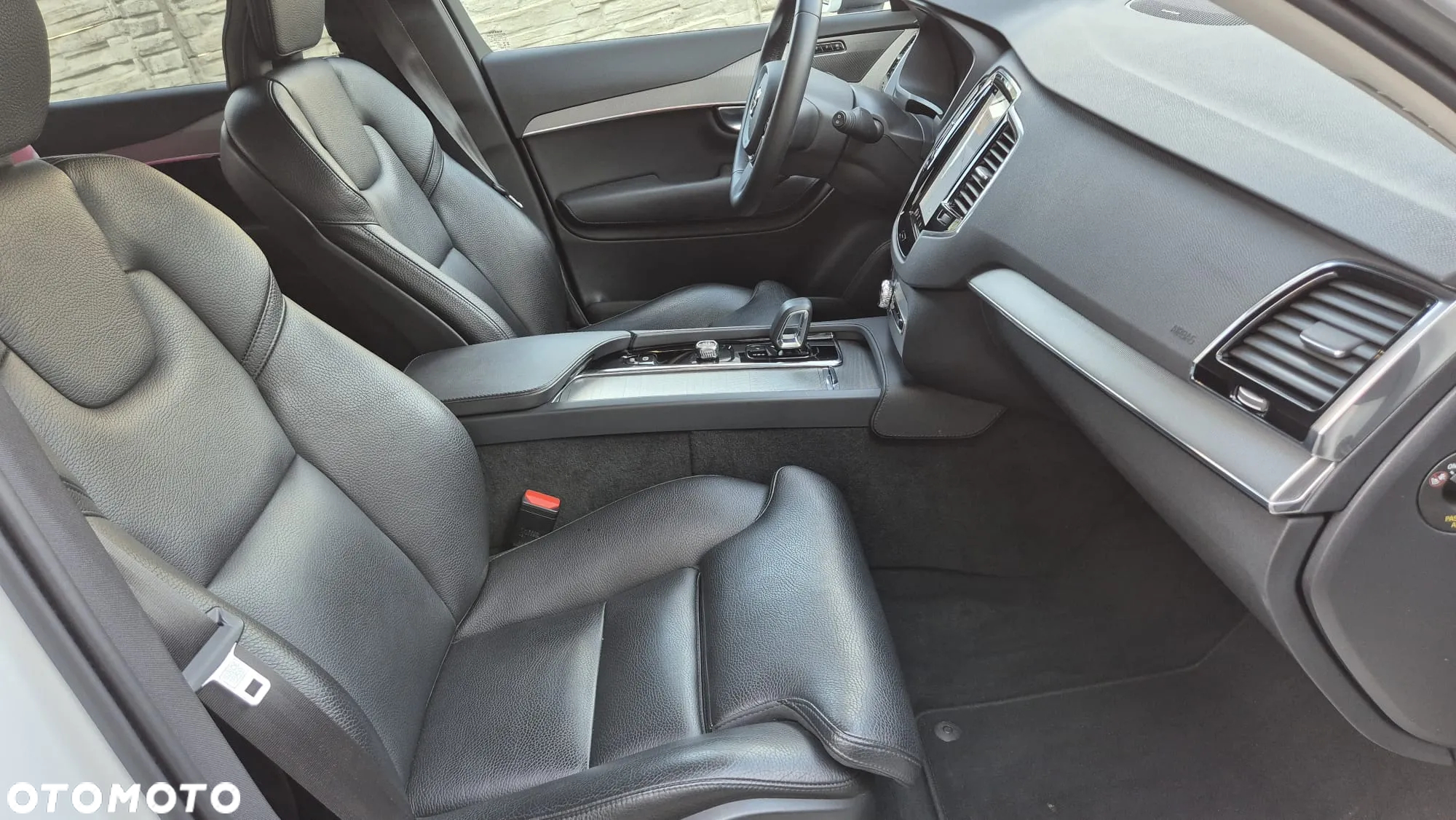 Volvo XC 90 T8 AWD Recharge Geartronic Inscription Edition - 6
