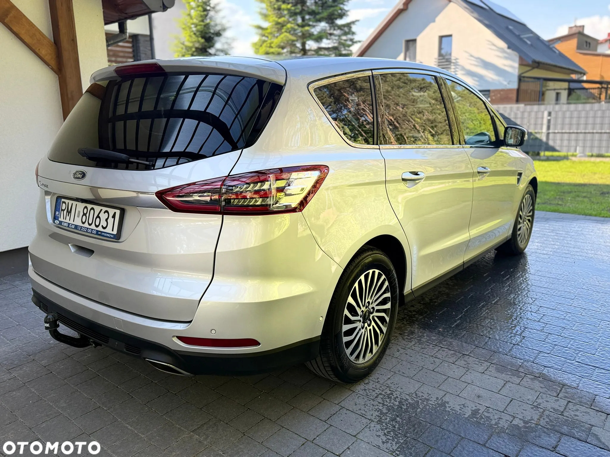 Ford S-Max 2.0 EcoBlue Titanium - 4