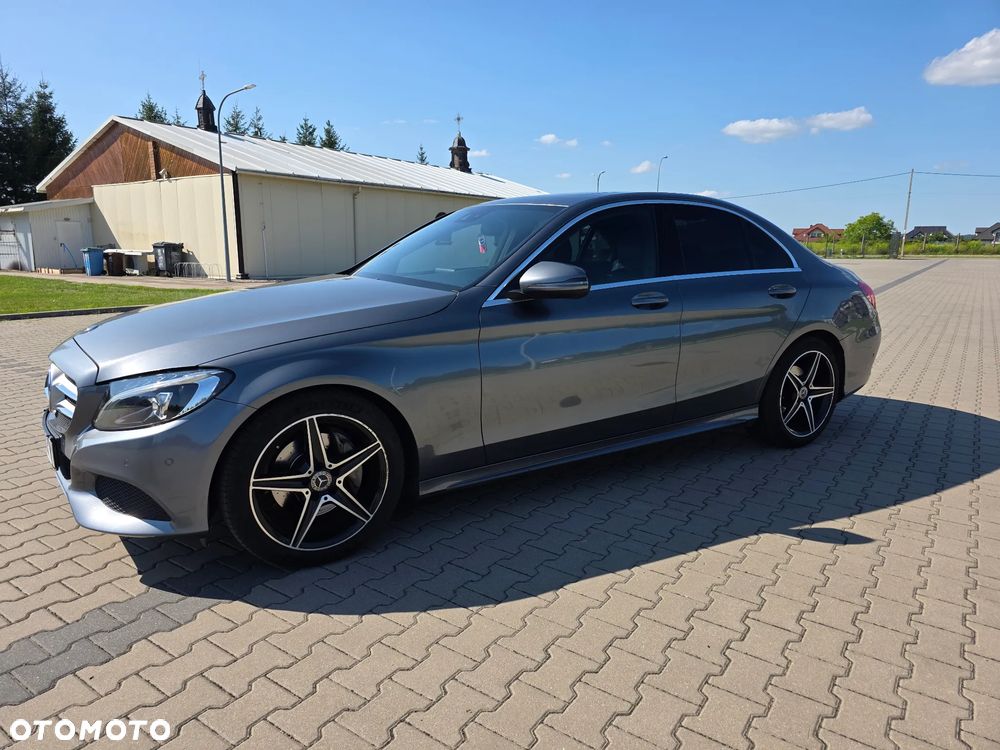 Mercedes-Benz Klasa C 180 9G-TRONIC AMG Line - 27