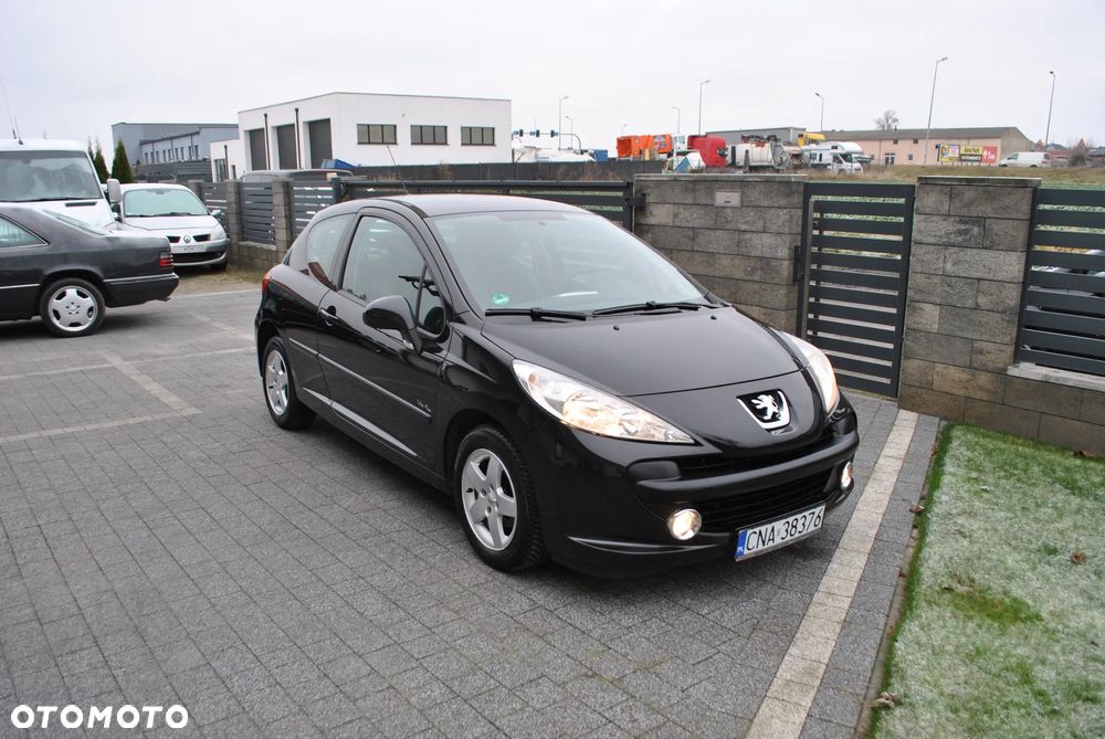 Peugeot 207 75 Urban Move - 8