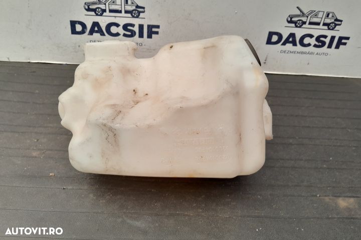 Vas lichid parbriz 8200104706 8200104706 Renault Scenic 2 [2003 - 200 - 4