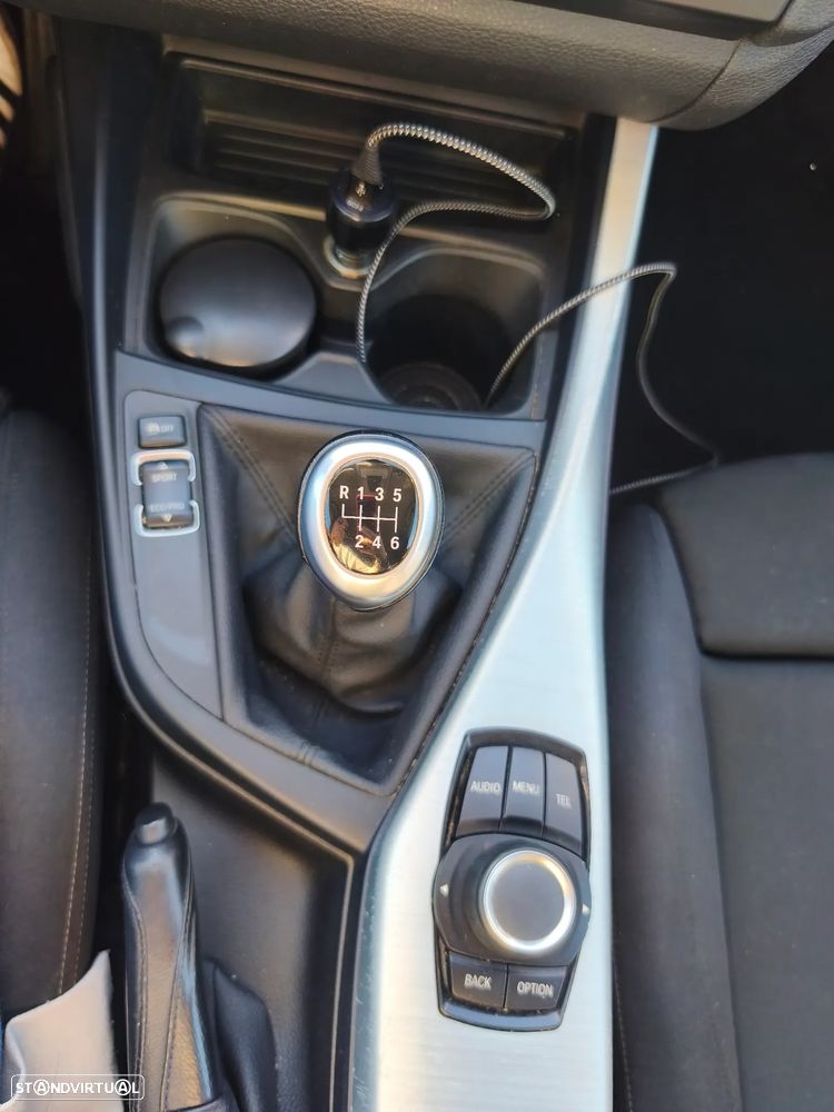BMW 116 d Line Sport - 3