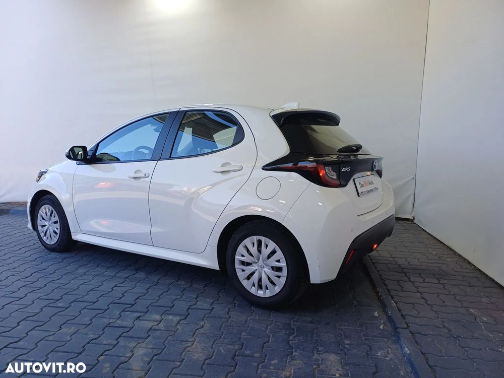 Toyota Yaris - 3