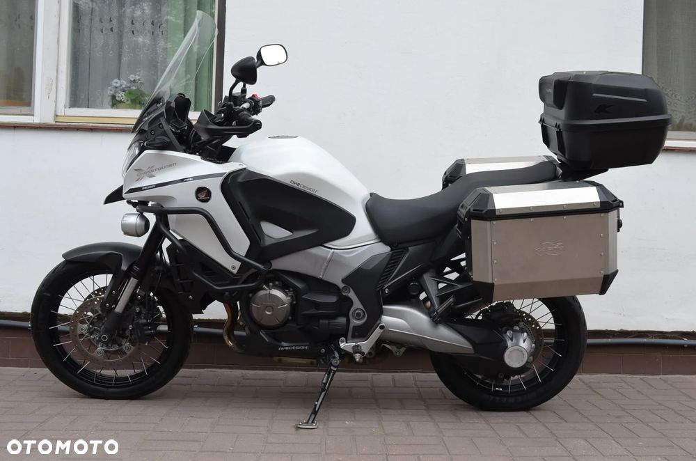 Honda VFR - 1