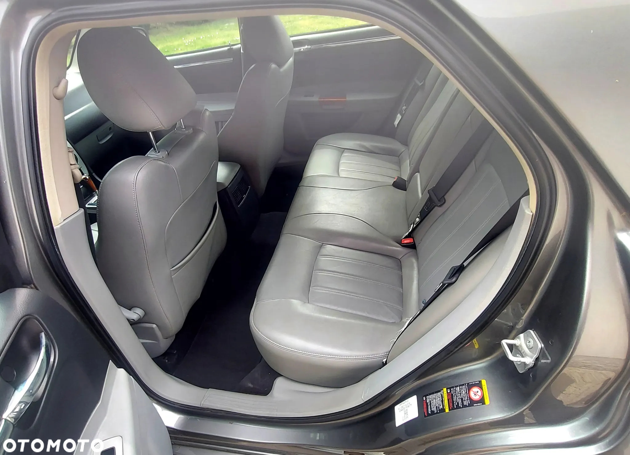 Chrysler 300C 3.0 V6 CRD - 11