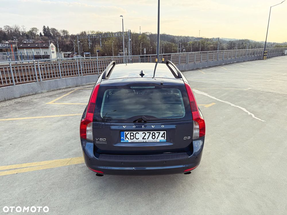 Volvo V50 D3 Summum - 12