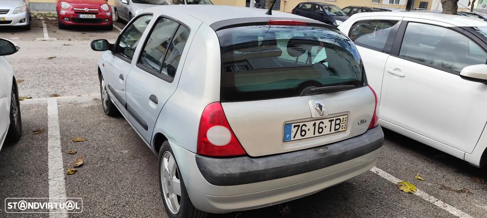 Renault Clio 1.2 16V Dynamique - 2