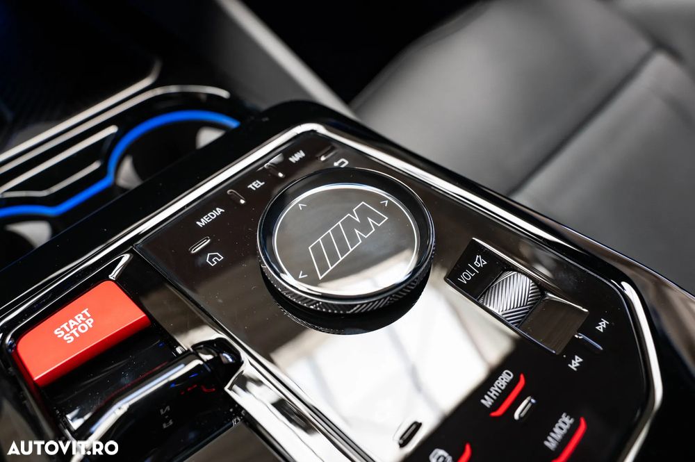 BMW M5 xDrive - 15