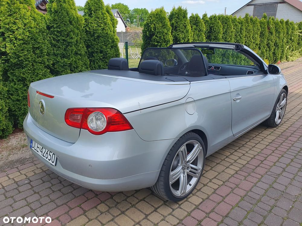 Volkswagen Eos 2.0 Turbo FSI - 13