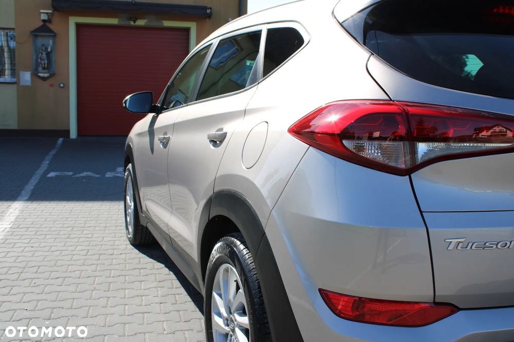 Hyundai Tucson 1.7 CRDI BlueDrive Comfort 2WD DCT - 15